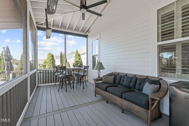 113 Splendid Oak Court, Holly Springs, NC 27540