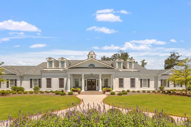 113 Splendid Oak Court, Holly Springs, NC 27540