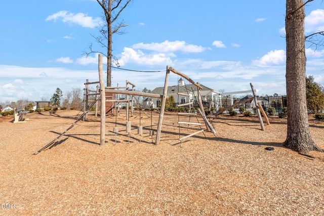 113 Splendid Oak Court, Holly Springs, NC 27540