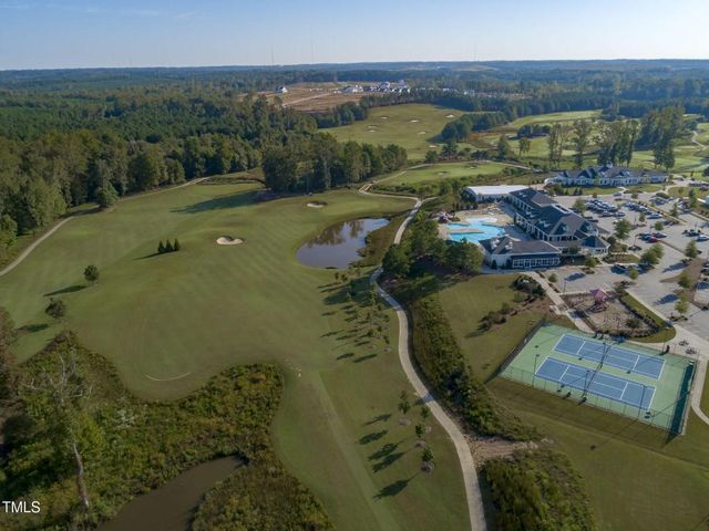 113 Splendid Oak Court, Holly Springs, NC 27540