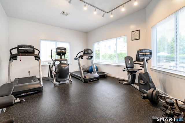 71 Aiken Street K9, Norwalk, CT 06851