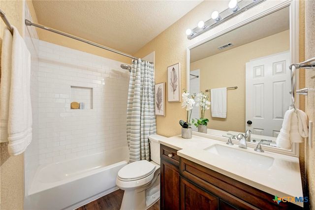 133 Ridgewood Cove, Georgetown, TX 78633