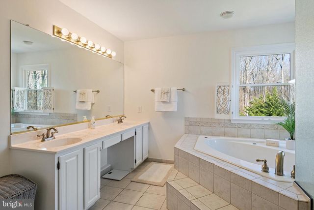 1209 FAIRFIELD ESTATES LN, Crownsville, MD 21032