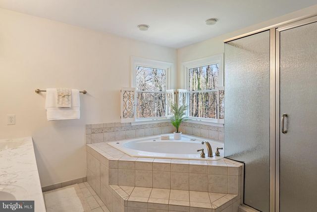 1209 FAIRFIELD ESTATES LN, Crownsville, MD 21032