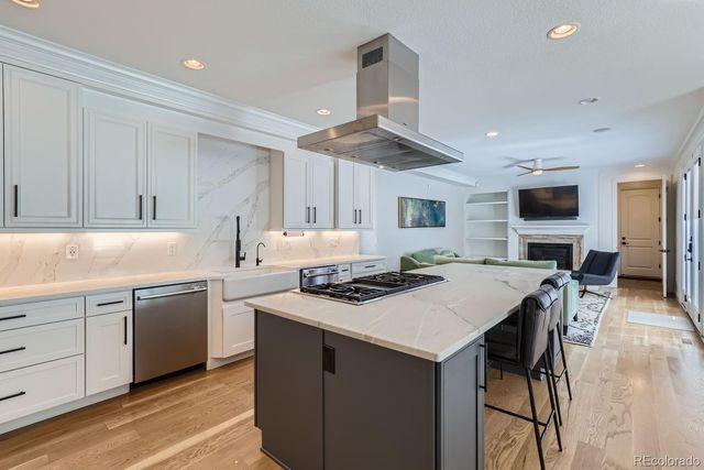 520 Fillmore Street, Denver, CO 80206