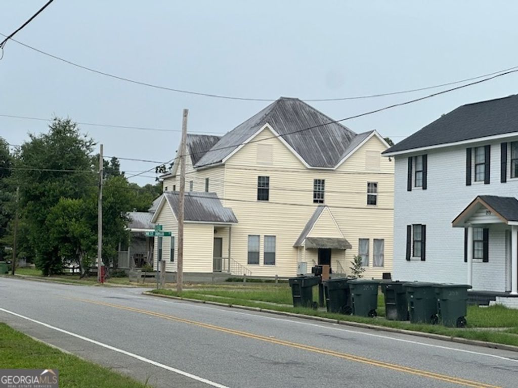 217 S College Street 1-6, Statesboro, GA 30458