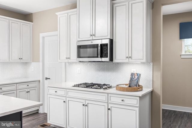 1870 RECIFE CT, Martinsburg, WV 25403