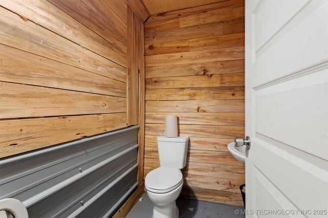 000 State Road 70 E, Durant, OK 74701