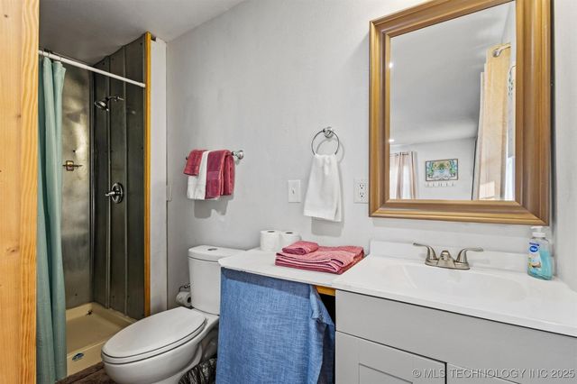 000 State Road 70 E, Durant, OK 74701