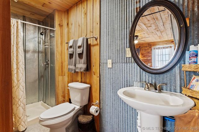 000 State Road 70 E, Durant, OK 74701