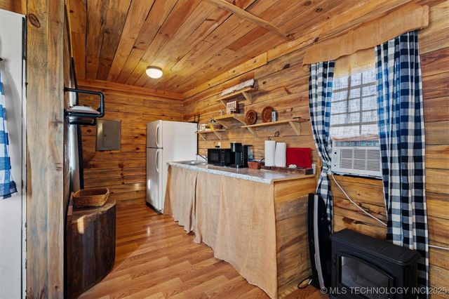 000 State Road 70 E, Durant, OK 74701