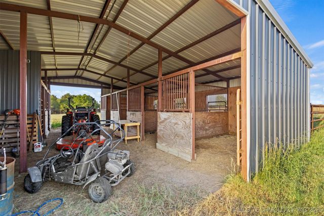 000 State Road 70 E, Durant, OK 74701