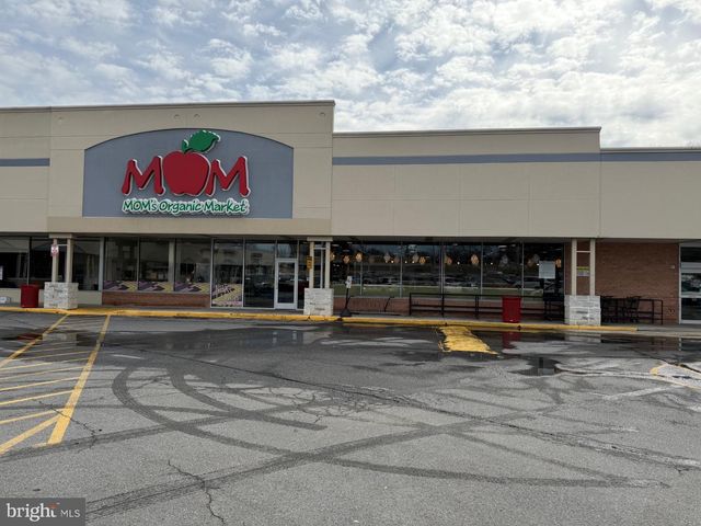 5021 NANTUCKET RD, College Park, MD 20740