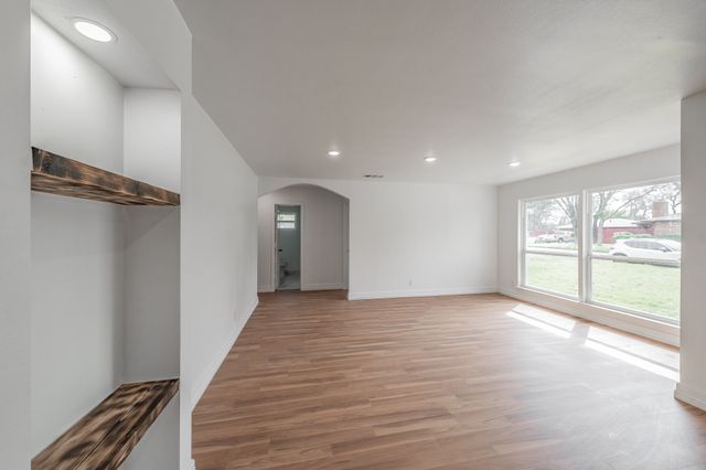 503 Woodacre Drive, Dallas, TX 75241