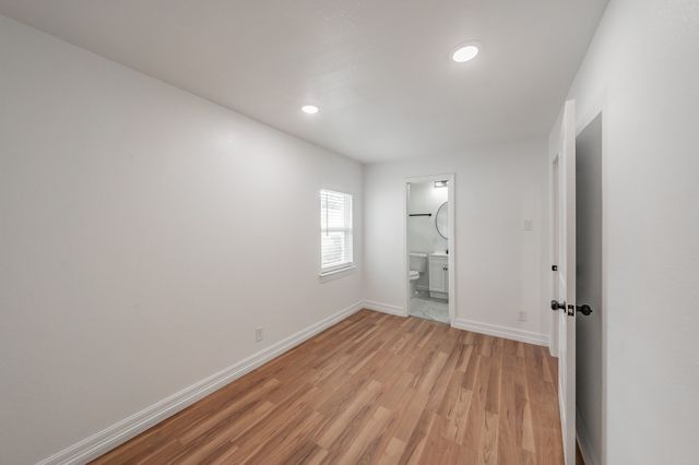 503 Woodacre Drive, Dallas, TX 75241