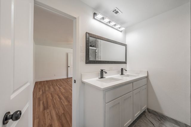 503 Woodacre Drive, Dallas, TX 75241
