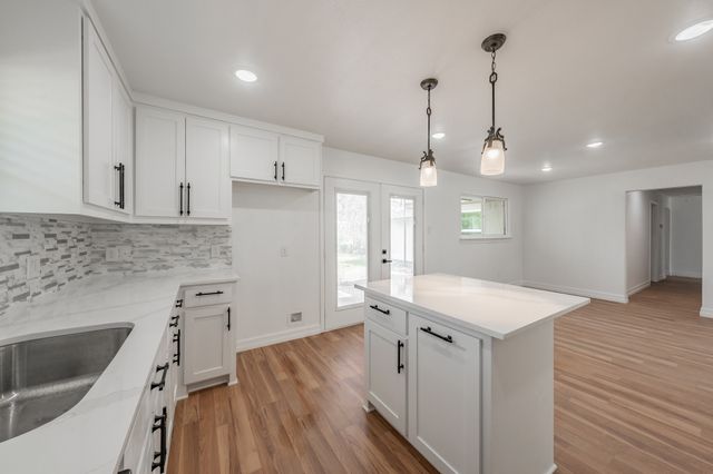 503 Woodacre Drive, Dallas, TX 75241