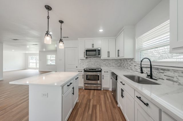 503 Woodacre Drive, Dallas, TX 75241