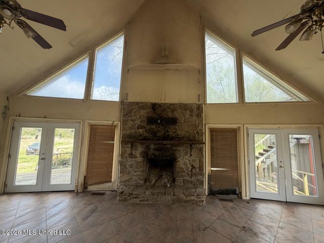 3882 Henderson Road, Jackson, MS 39272