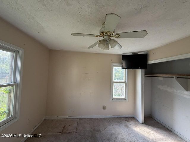 3882 Henderson Road, Jackson, MS 39272