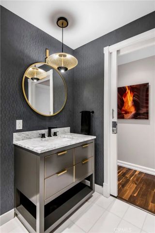 900 W Olympic Boulevard 38D, Los Angeles, CA 90015