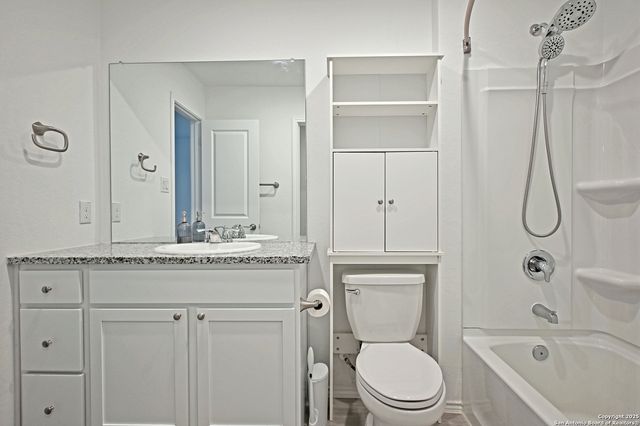 5925 San Geronimo, Seguin, TX 78155