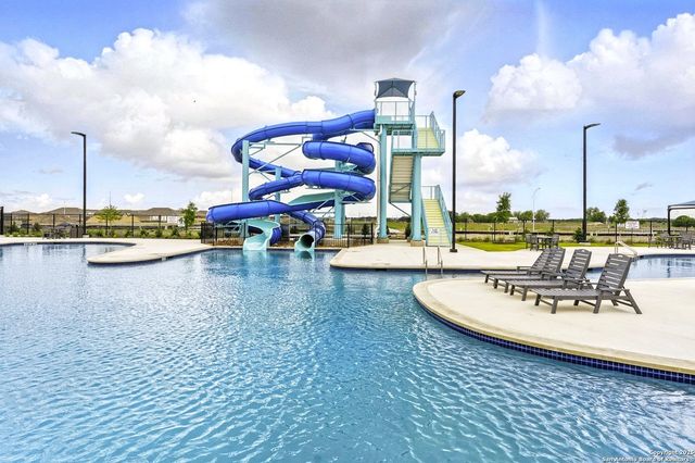 5925 San Geronimo, Seguin, TX 78155