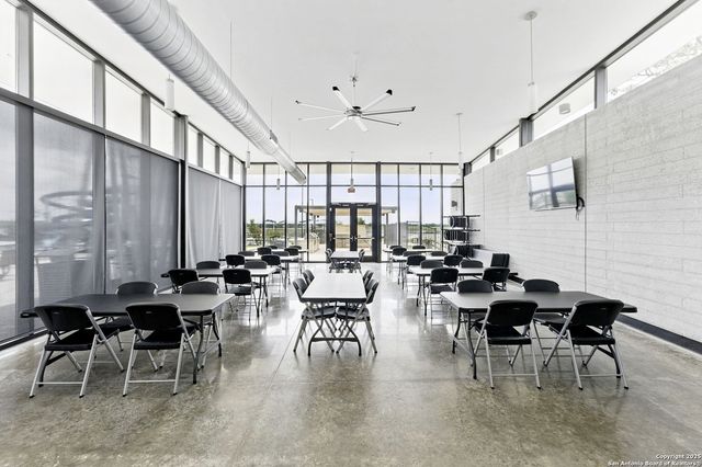 5925 San Geronimo, Seguin, TX 78155