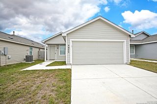 5925 San Geronimo, Seguin, TX 78155