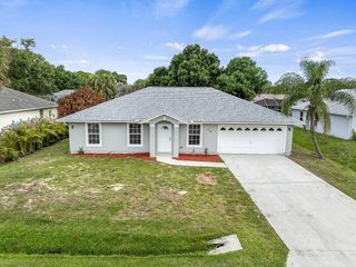 673 Cavern Terrace, Sebastian, FL 32958