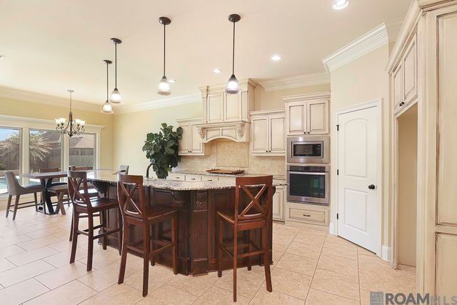 18387 Hidden Ridge Ct, Prairieville, LA 70769