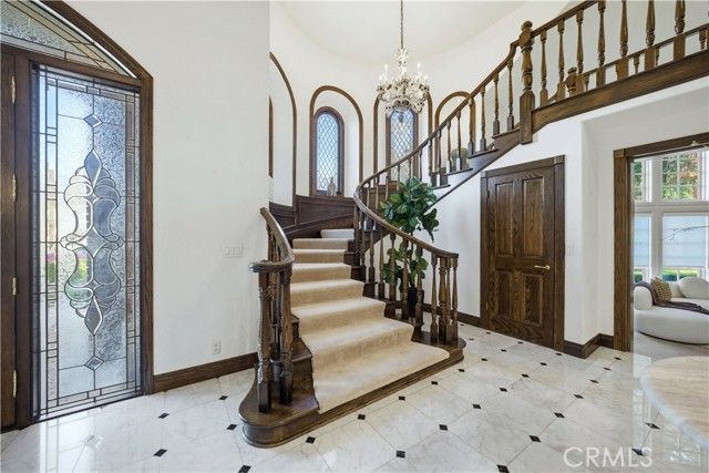 852 Peninsula Avenue, Claremont, CA 91711