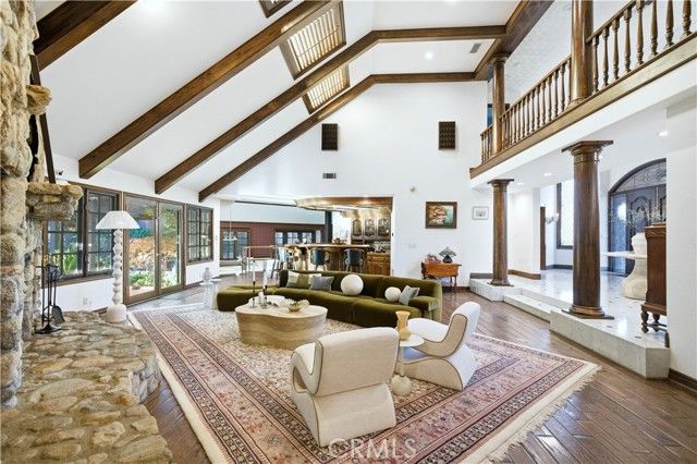 852 Peninsula Avenue, Claremont, CA 91711