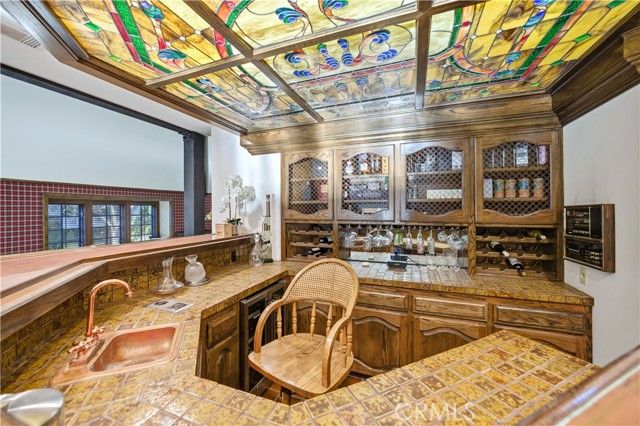 852 Peninsula Avenue, Claremont, CA 91711