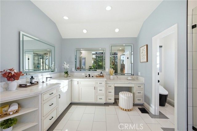 852 Peninsula Avenue, Claremont, CA 91711