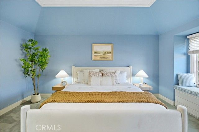 852 Peninsula Avenue, Claremont, CA 91711