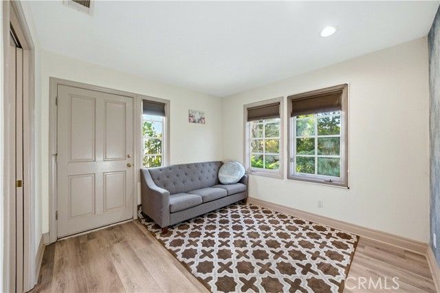 852 Peninsula Avenue, Claremont, CA 91711