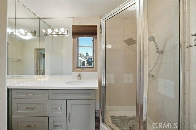 852 Peninsula Avenue, Claremont, CA 91711