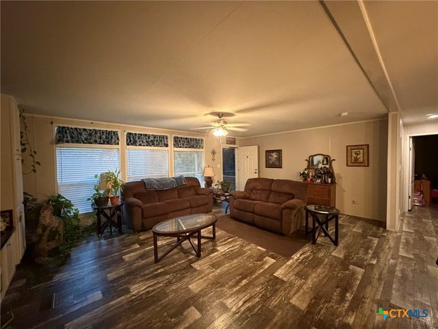 429 Buck Run Pass, Canyon Lake, TX 78133