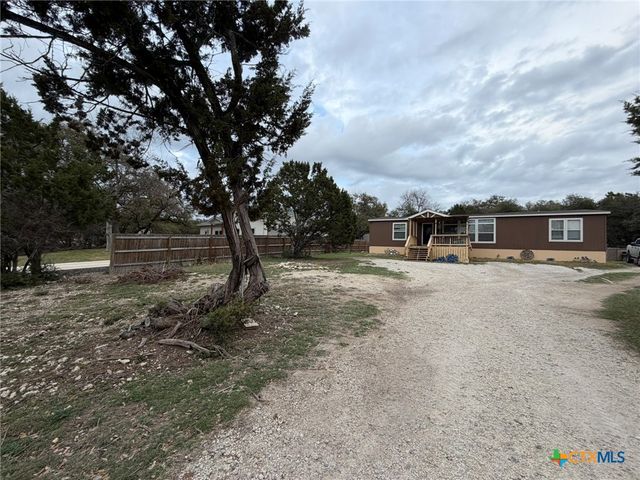 429 Buck Run Pass, Canyon Lake, TX 78133