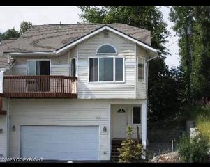 7252 Glade Place, #4, Anchorage, AK 99518