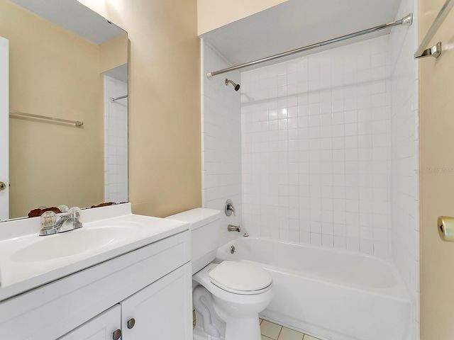 10425 RIVA RIDGE TRAIL, Orlando, FL 32817