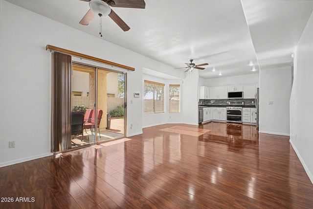 7206 S 12TH Way, Phoenix, AZ 85042