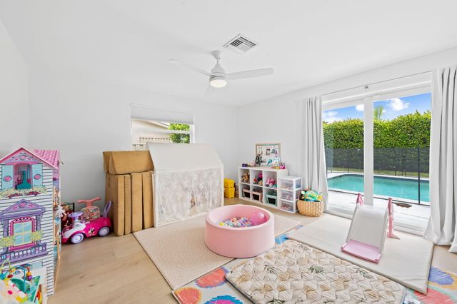 44 FORT ROYAL Isle, Fort Lauderdale, FL 33308
