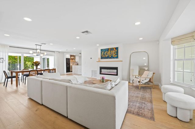 44 FORT ROYAL Isle, Fort Lauderdale, FL 33308