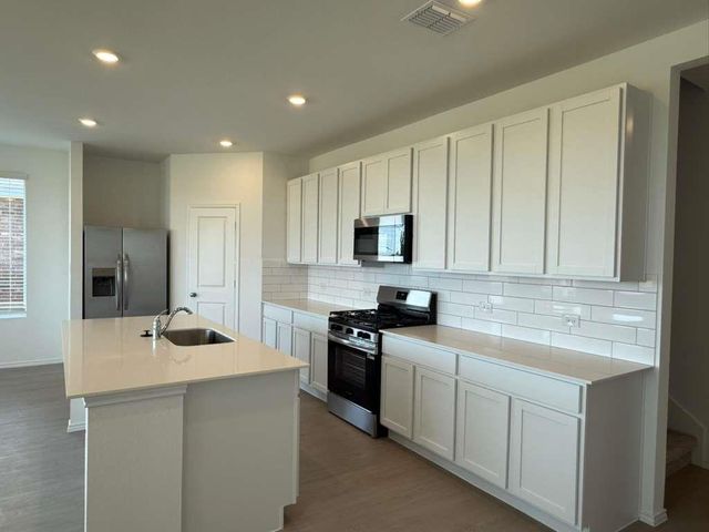 191 Rodney Boat RD, Kyle, TX 78640