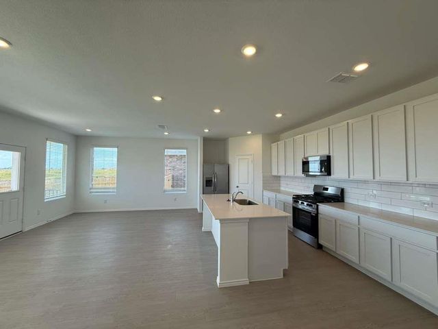 191 Rodney Boat RD, Kyle, TX 78640