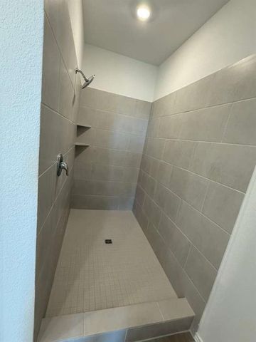 191 Rodney Boat RD, Kyle, TX 78640