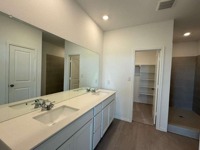 191 Rodney Boat RD, Kyle, TX 78640