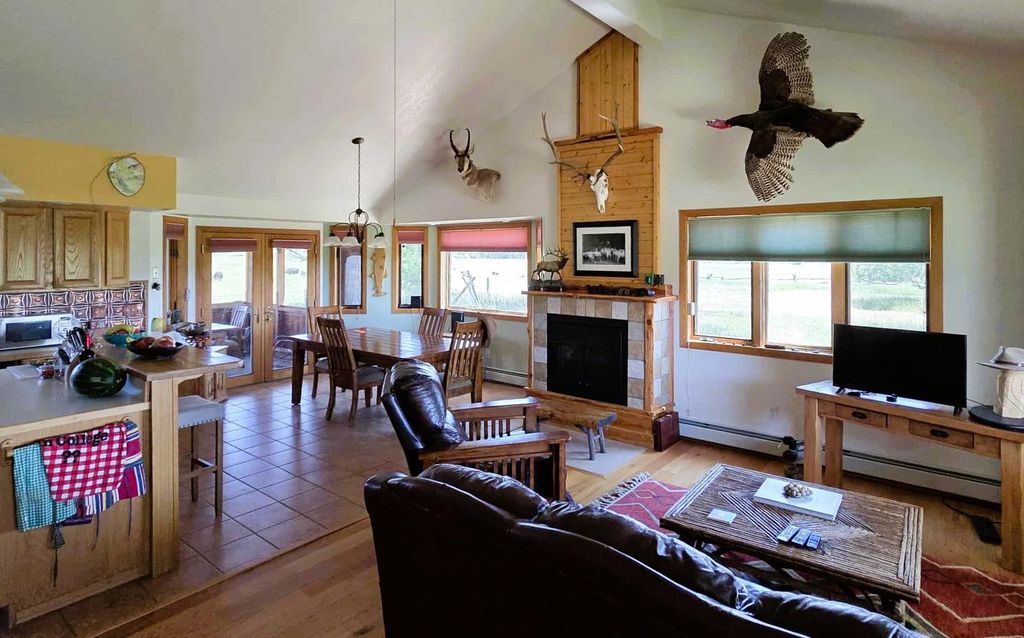 1520 Hwy 31, Hyattville, WY 82428 photo 13